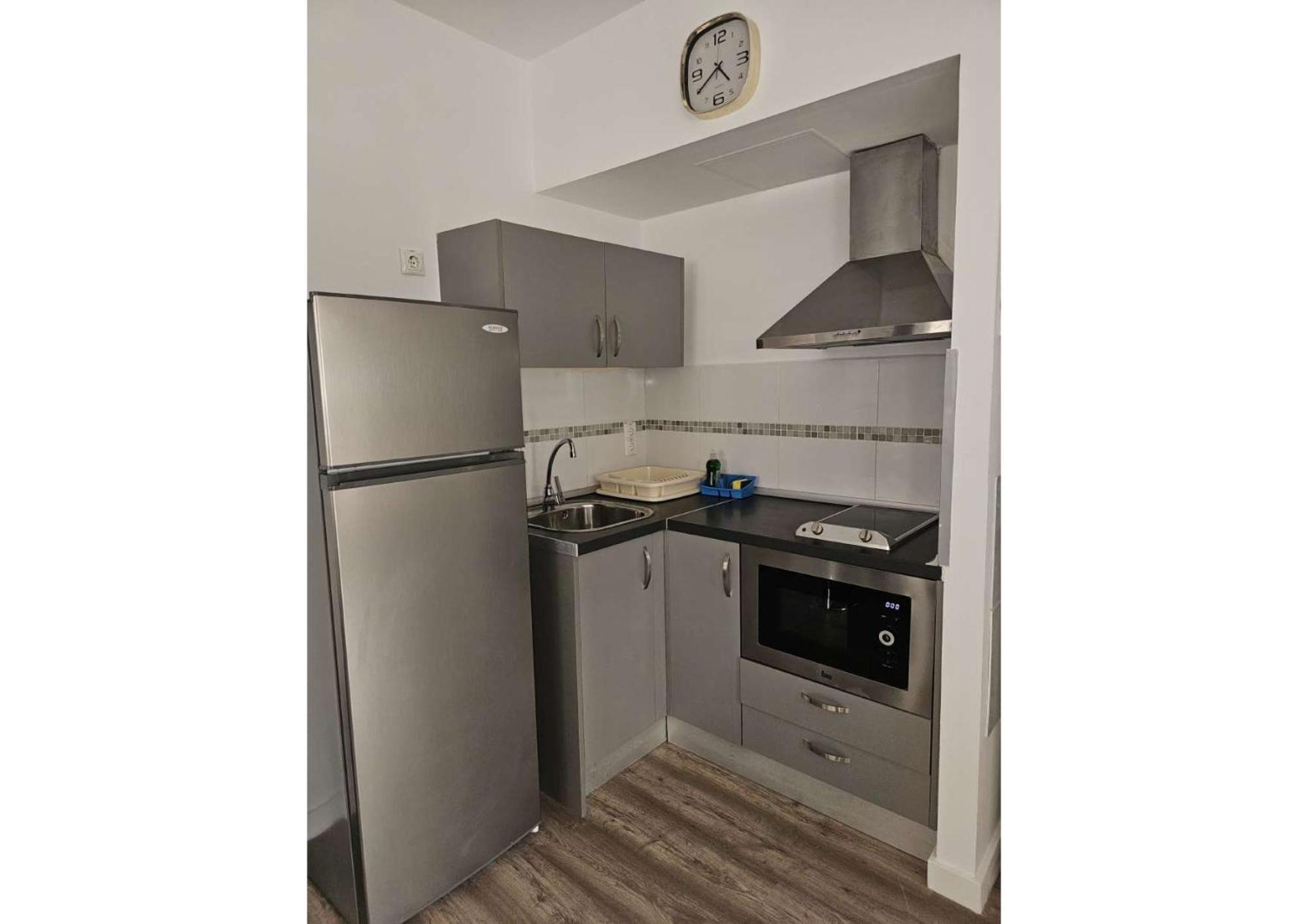 Apartamentos Turisticos Kenzamin Alicante Eksteriør billede
