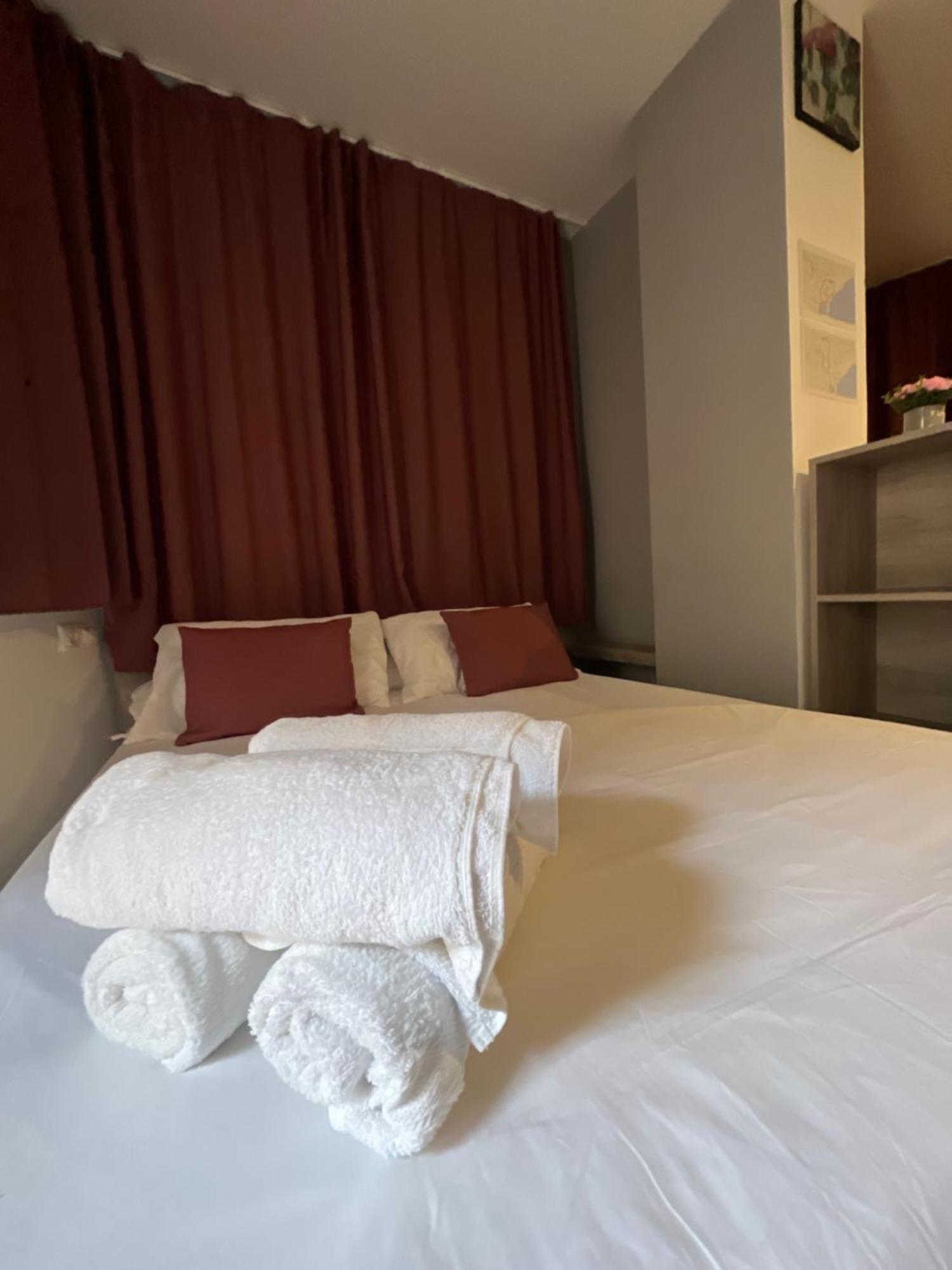 Apartamentos Turisticos Kenzamin Alicante Eksteriør billede